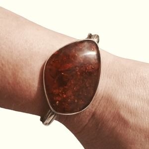 VINTAGE Amber and Silver Hinged bracelet